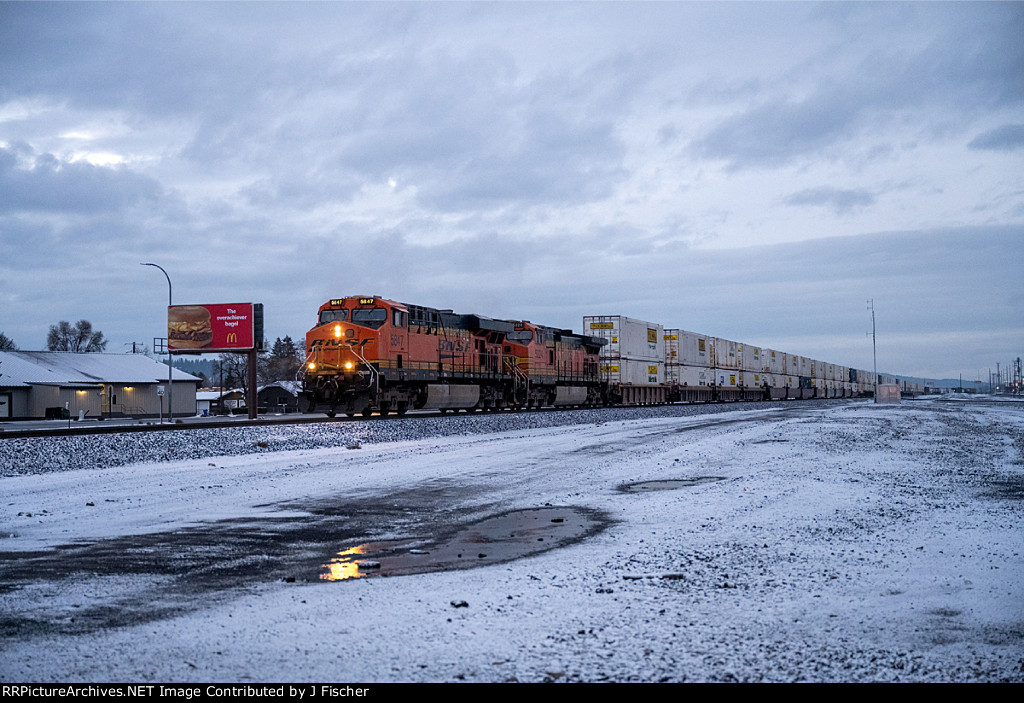 BNSF 5847